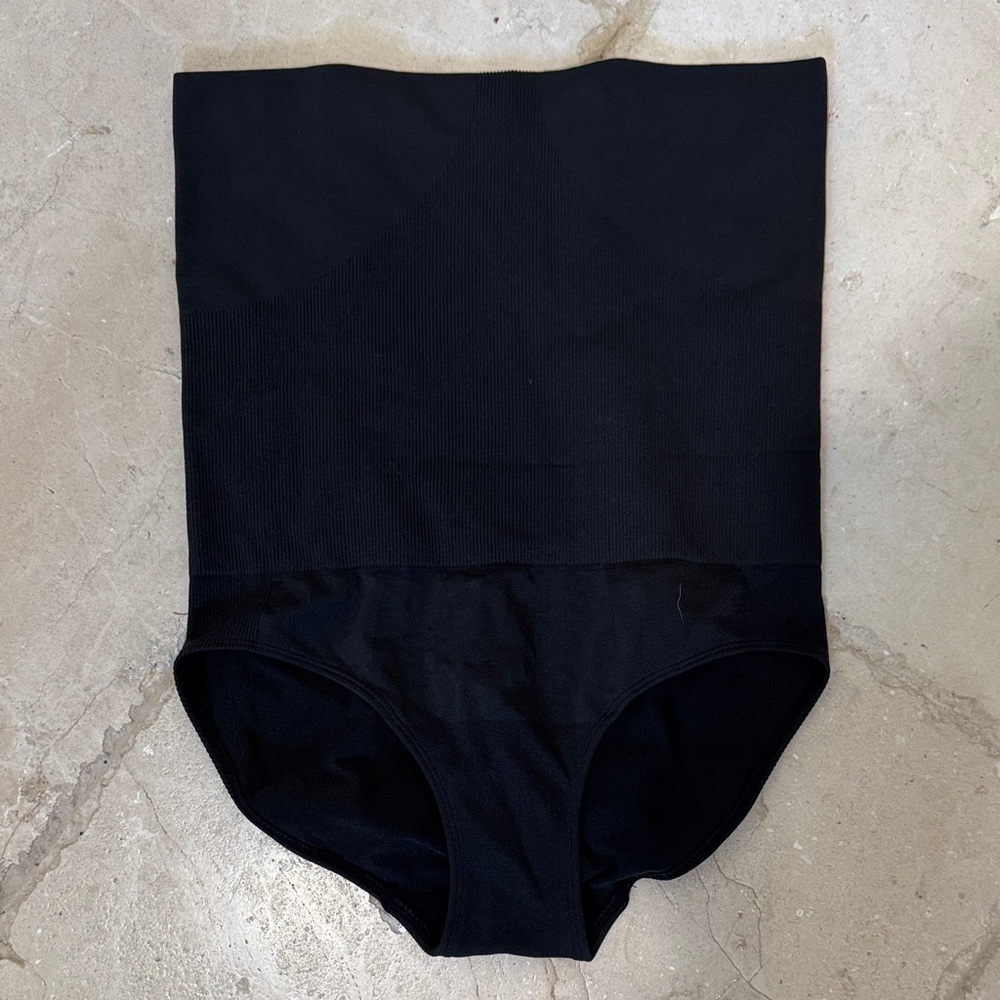 🔴10 for $10 Isabel maternity Black spanx underwear shapewear sz L